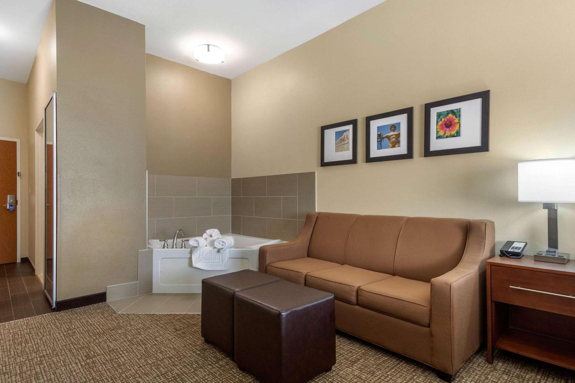 Comfort Inn & Suites Glenpool Exteriér fotografie