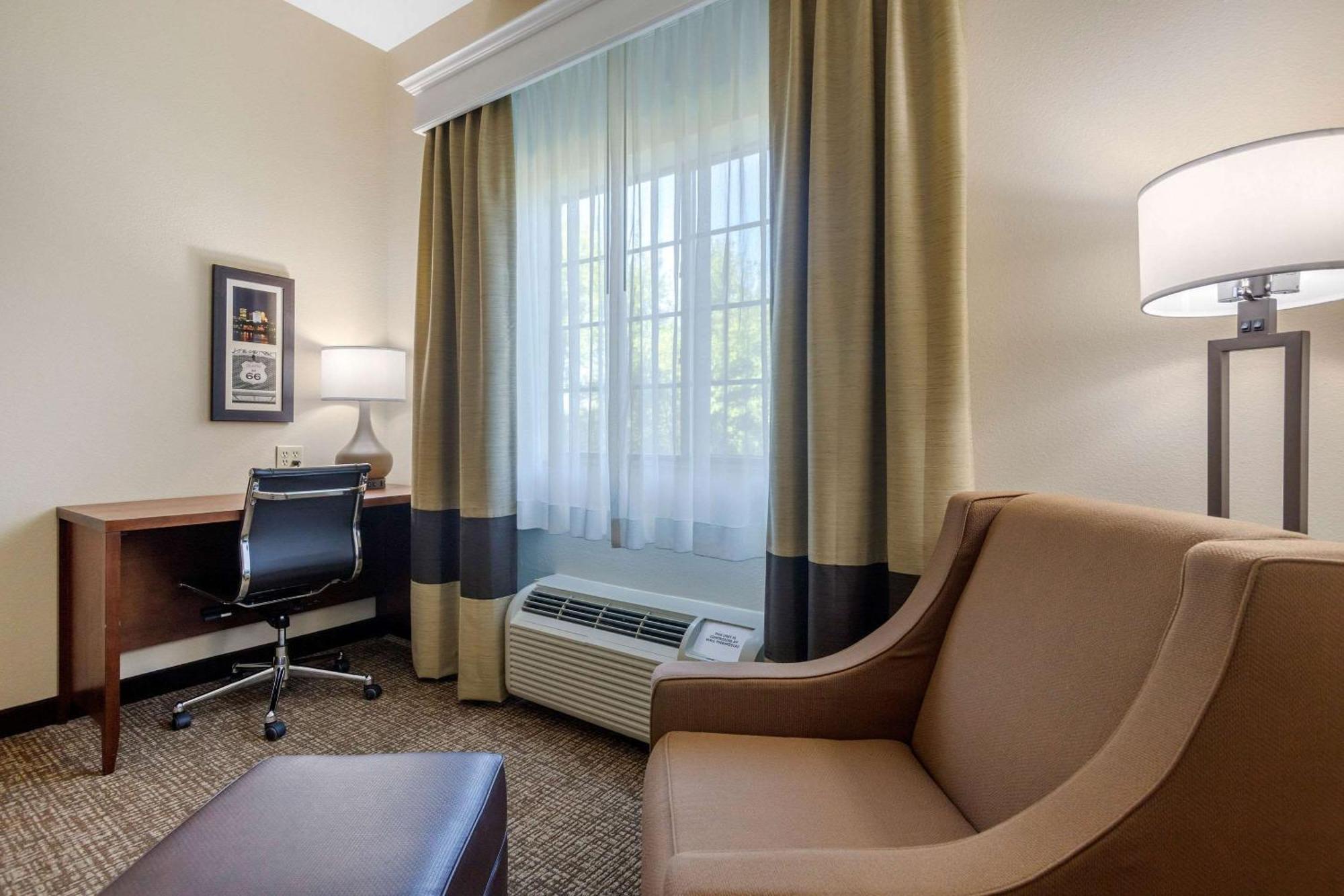Comfort Inn & Suites Glenpool Exteriér fotografie